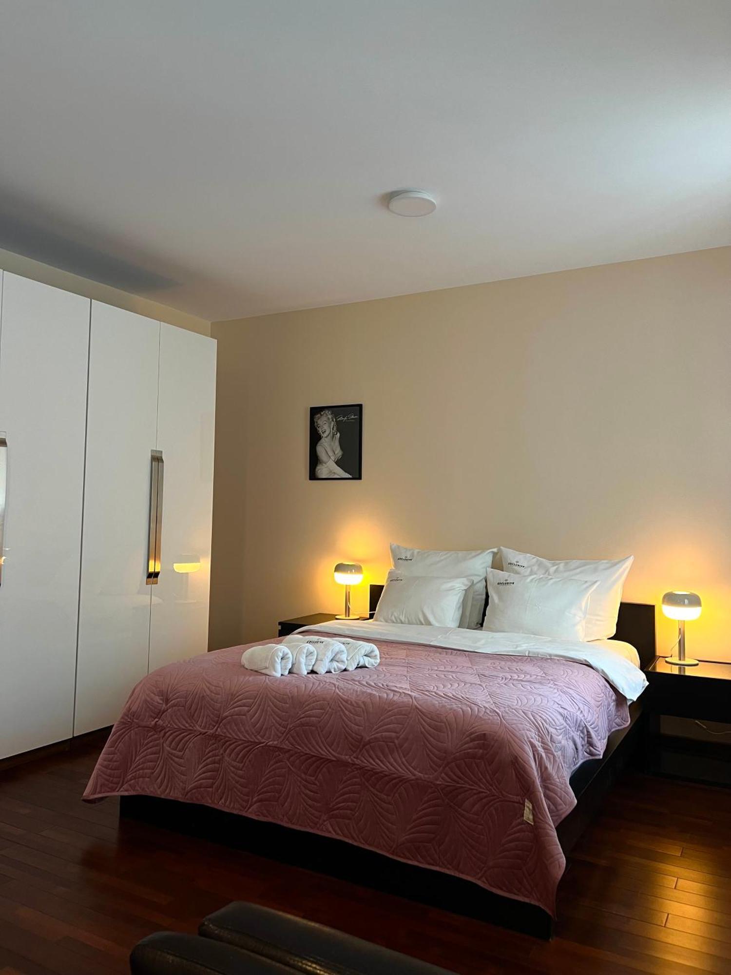 Appartement Inqse Warsaw Centre Extérieur photo