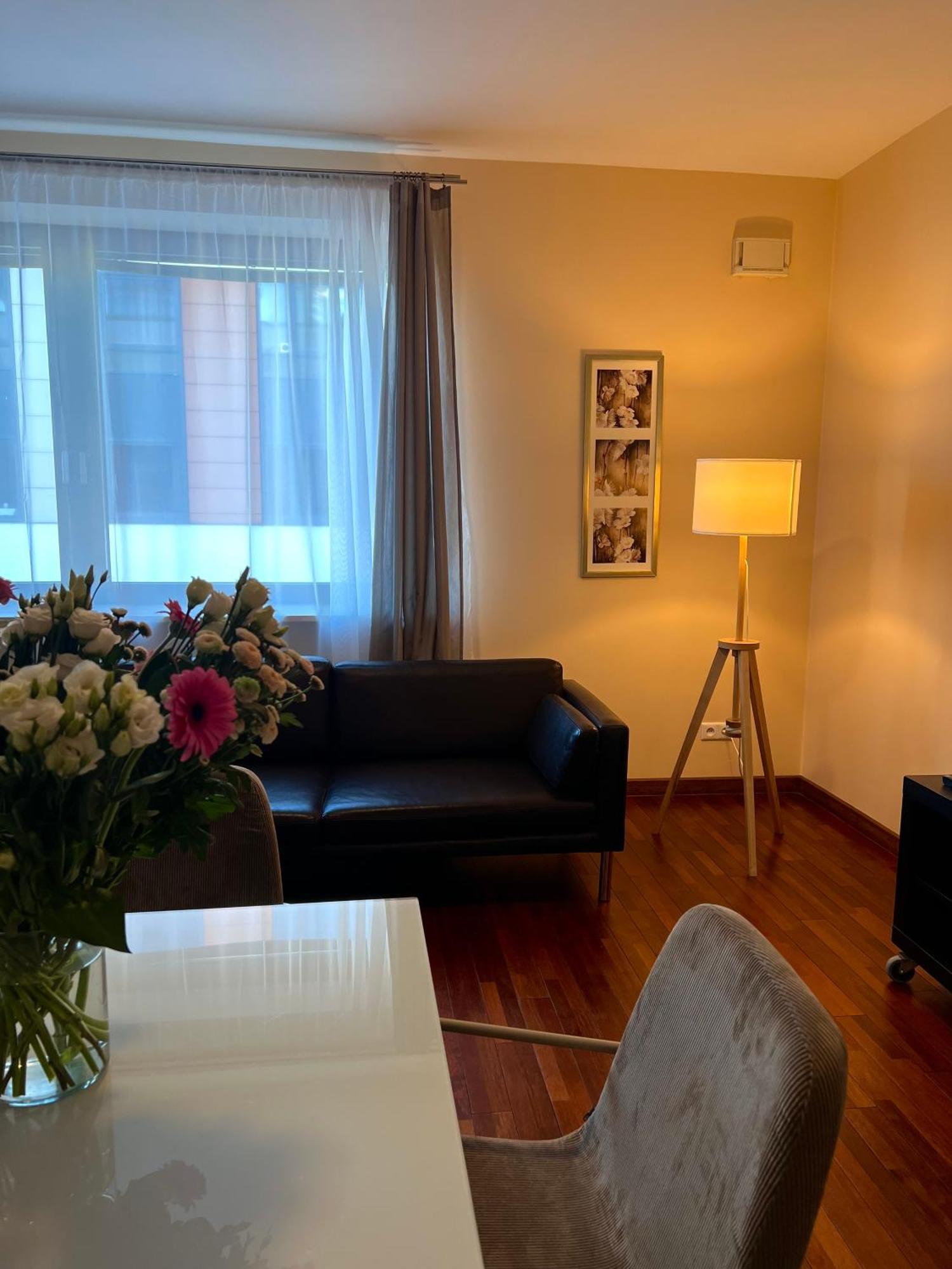 Appartement Inqse Warsaw Centre Extérieur photo